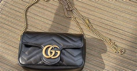 【精品包開箱】GUCCI GG Marmont Super Mini，多種背法百搭 